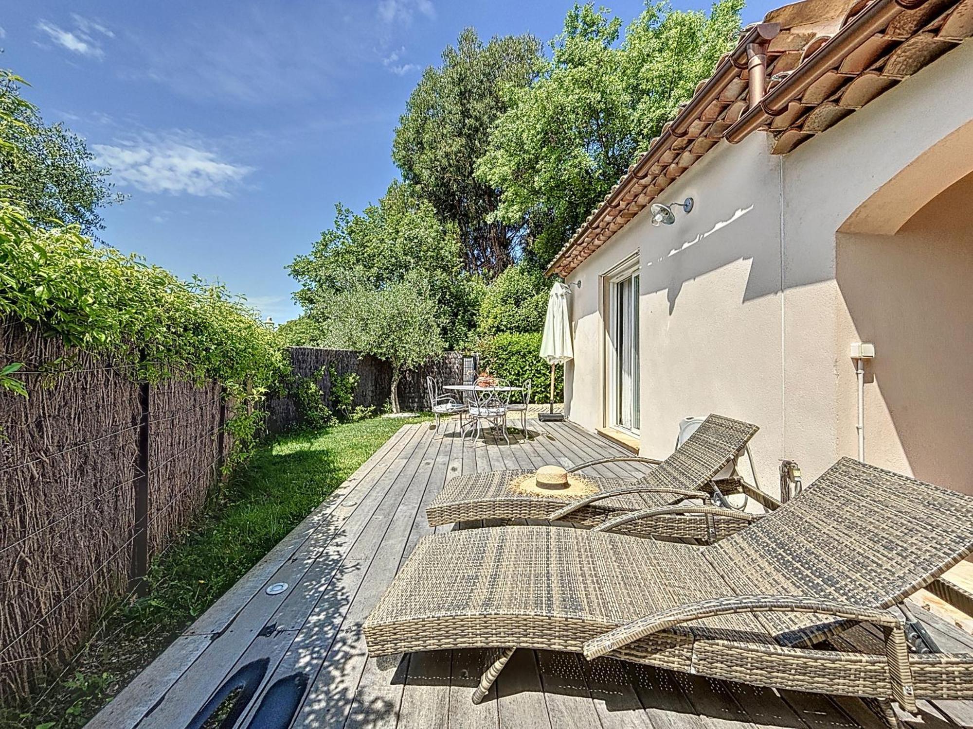 Villa "L'Emeraude - Maison D'Hotes - Jardin Et Parking Prives - ואלבון מראה חיצוני תמונה
