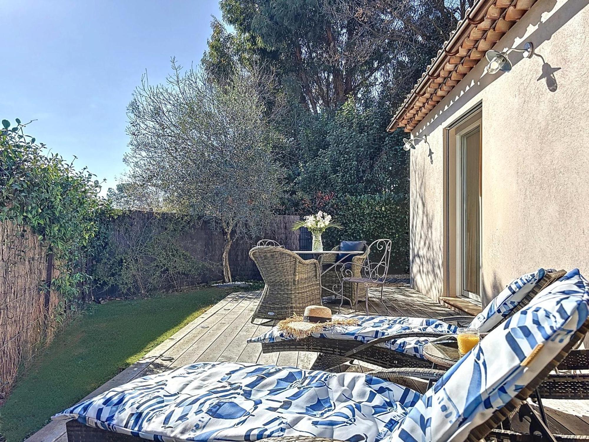 Villa "L'Emeraude - Maison D'Hotes - Jardin Et Parking Prives - ואלבון מראה חיצוני תמונה